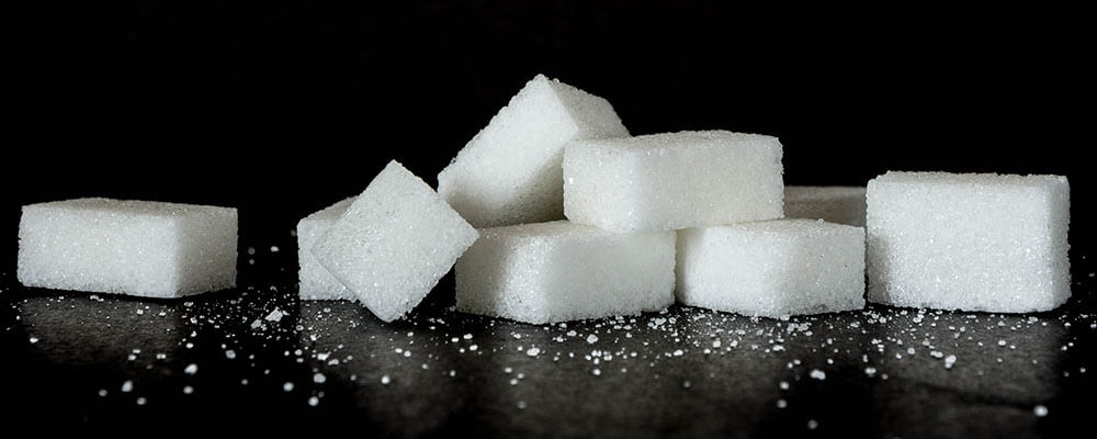 איך סוכר משפיע על הגוף שלנו